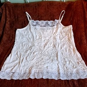 Cream lace trim tank